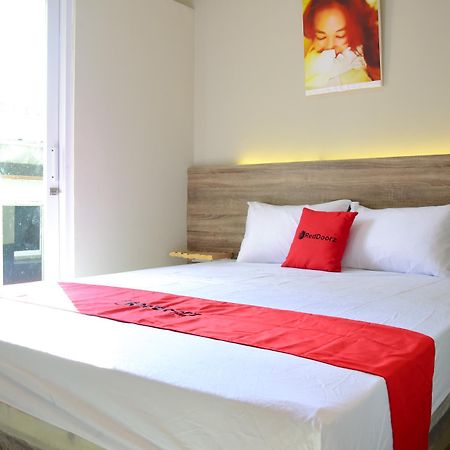Hotel Reddoorz Near Mangga Dua Square Jakarta Exterior foto