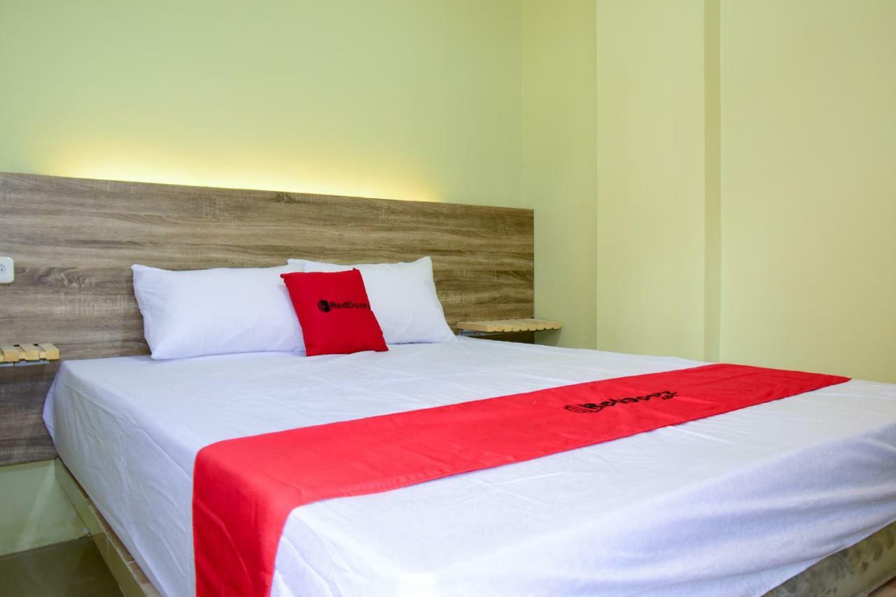 Hotel Reddoorz Near Mangga Dua Square Jakarta Exterior foto