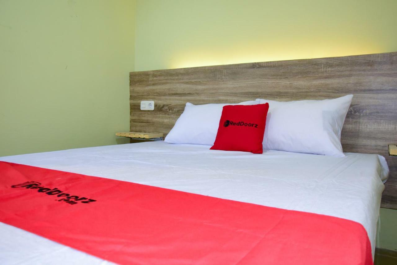 Hotel Reddoorz Near Mangga Dua Square Jakarta Exterior foto